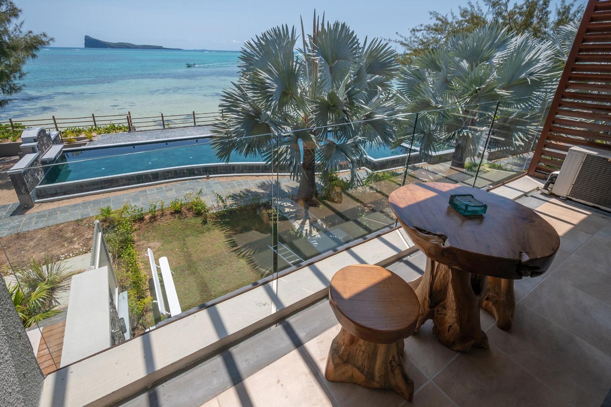 Luxury Beachfront Duplex, Coin De Mire View / 3Bed Cap Malheureux Exterior photo